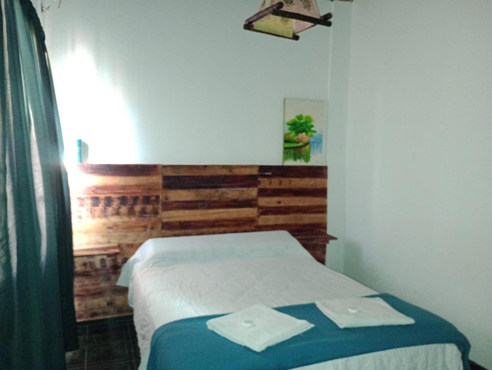 Hostal La Palmera Ezeiza Luaran gambar
