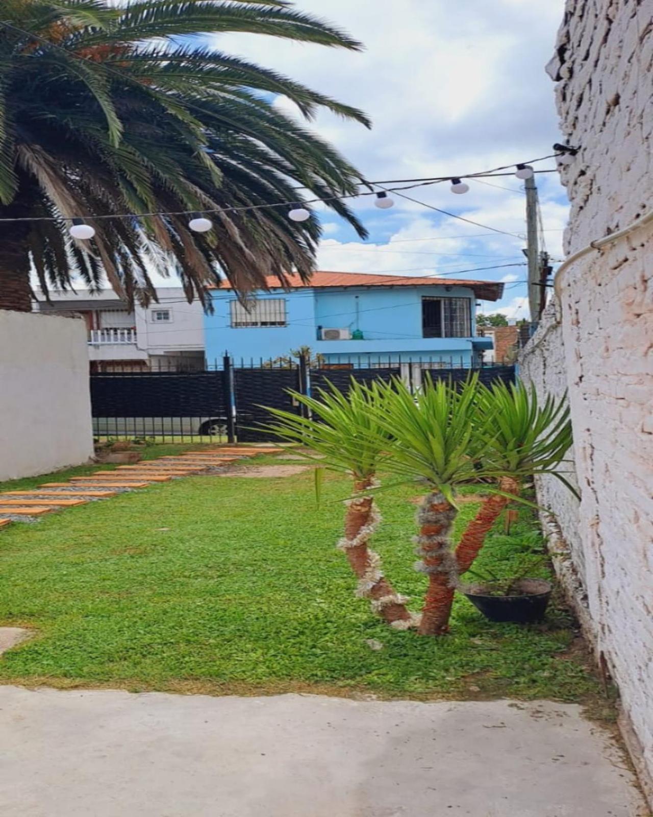Hostal La Palmera Ezeiza Luaran gambar