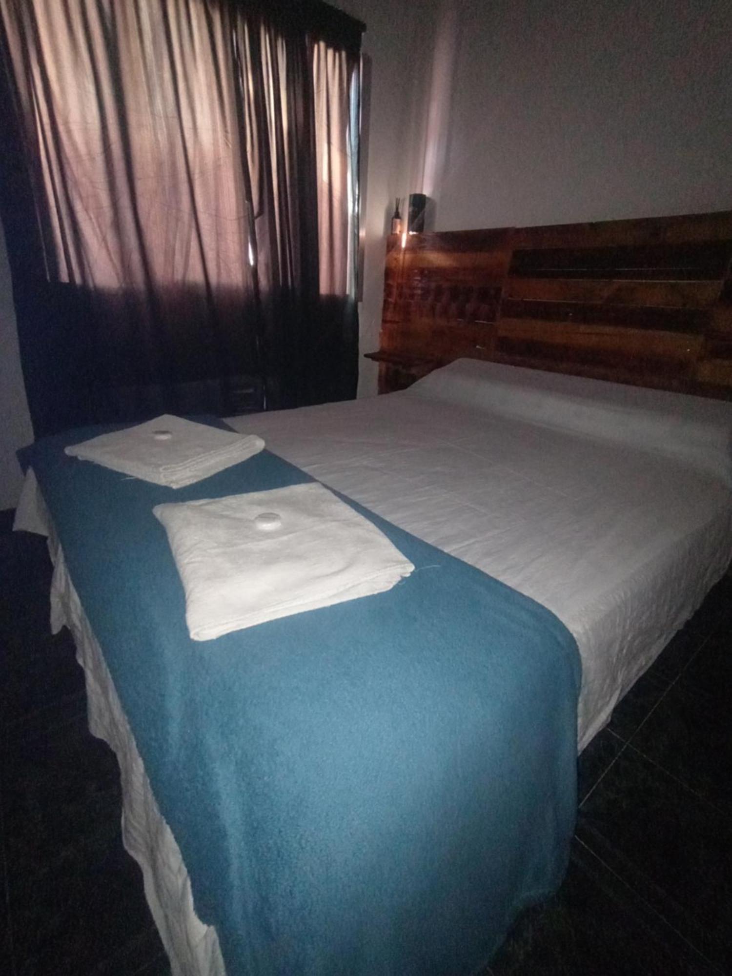 Hostal La Palmera Ezeiza Luaran gambar